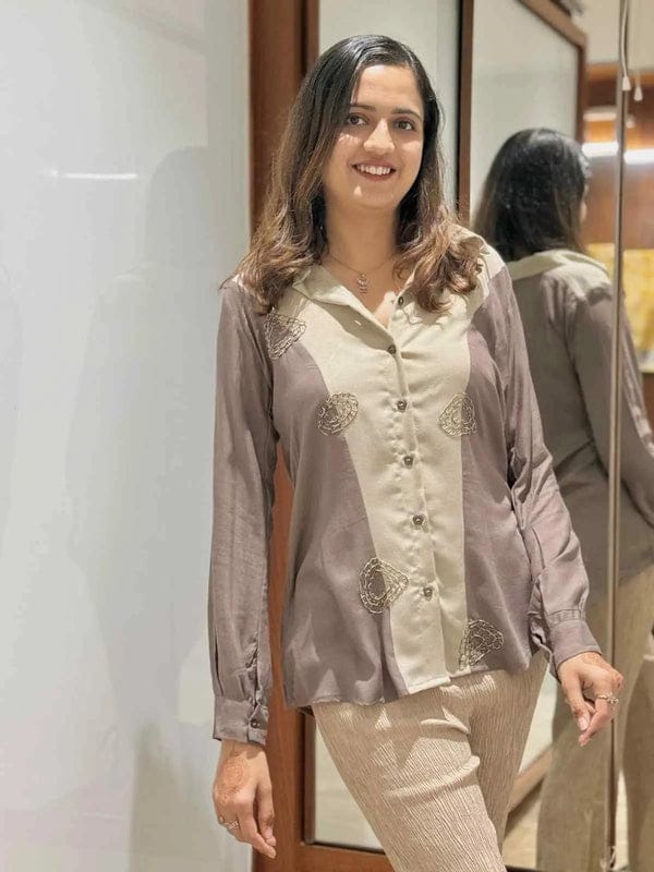 Sandstone Charm SHIRT
