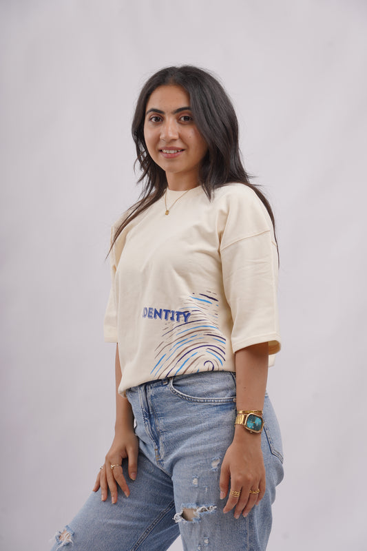 IDENTITY TEE