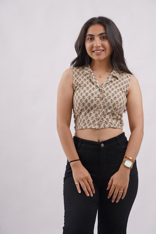 BEIGE COLLAR TOP