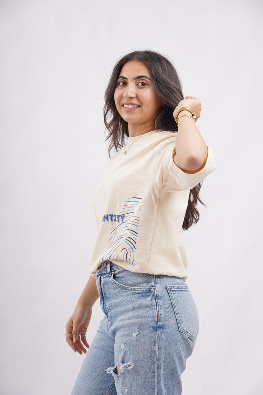 IDENTITY TEE